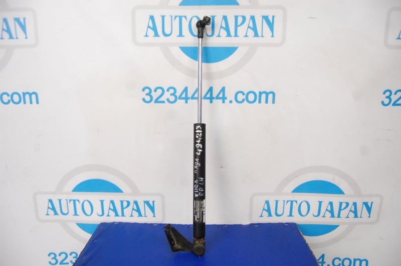 Запчасть амортизатор крышки багажника левый NISSAN TIIDA/VERSA C11 04-11 90451-EL00A Б/У Амортизатор крышки багажника левый NISSAN TIIDA/VERSA C11 04-11 90451-EL00A Б/У