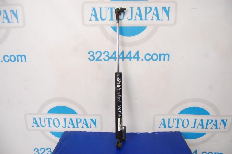 Запчасть амортизатор крышки багажника правый NISSAN TIIDA/VERSA C11 04-11 90450-EL00A Б/У Амортизатор крышки багажника правый NISSAN TIIDA/VERSA C11 04-11 90450-EL00A Б/У