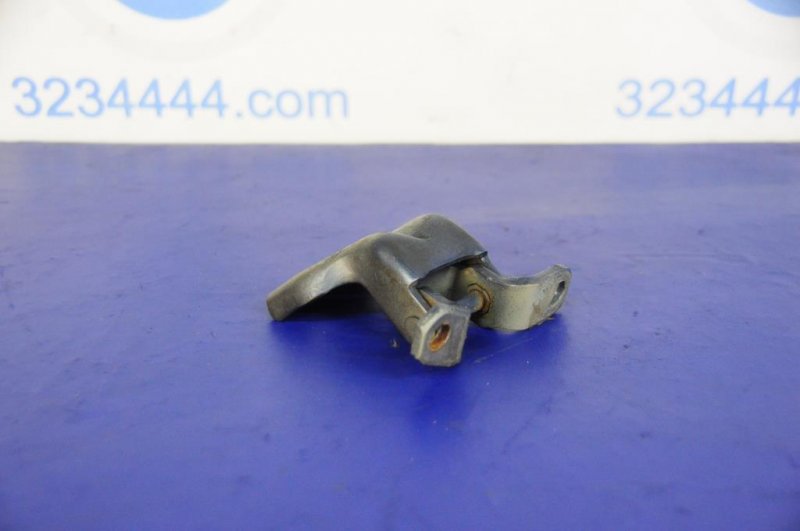 Петля двери нижняя задняя правая FORESTER SG 02-07