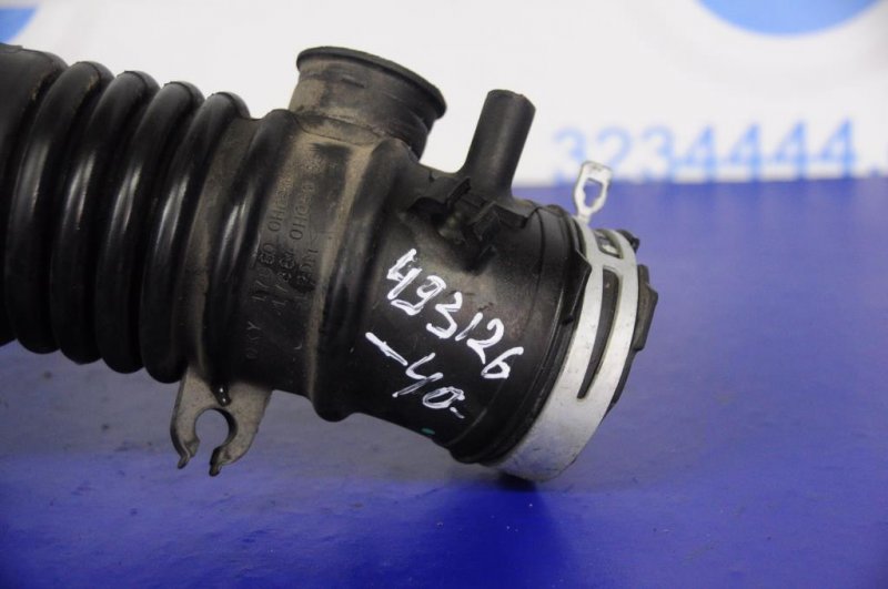 Патрубок воздушного фильтра CAMRY 40 06-11 Патрубок воздушного фильтра CAMRY 40 06-11