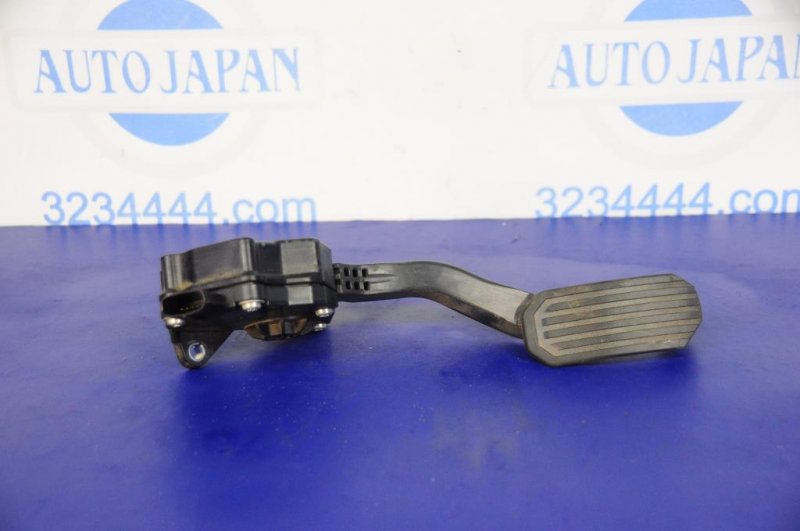 Педаль газа TOYOTA CAMRY 40 06-11 Б/У