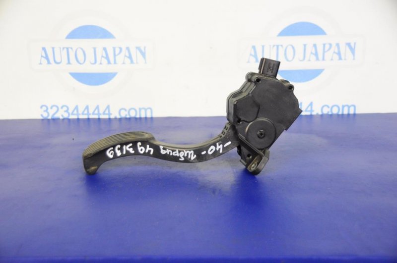 Педаль газа CAMRY 40 06-11