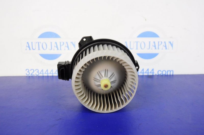 Моторчик печки SWIFT 04-11