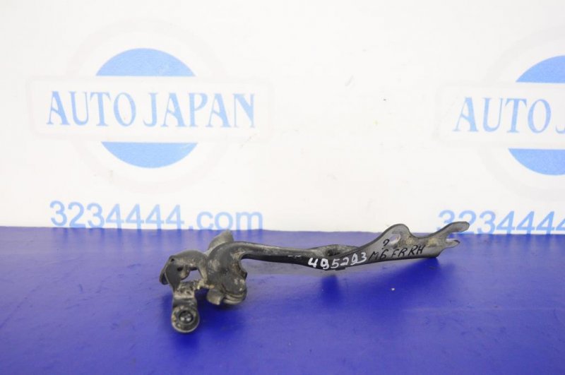 Петля капота правая MAZDA 6 GG 02-07 Петля капота правая MAZDA 6 GG 02-07