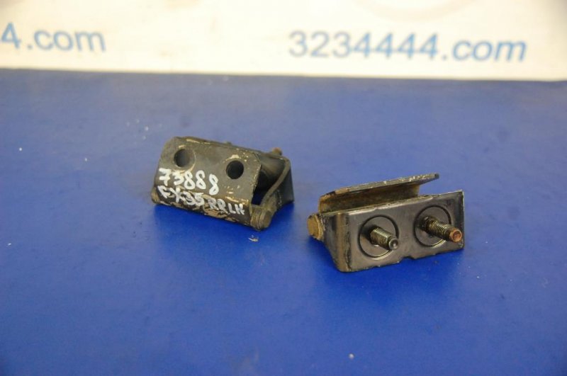 Петля крышки багажника левая INFINITI FX S50 03-08 Б/У