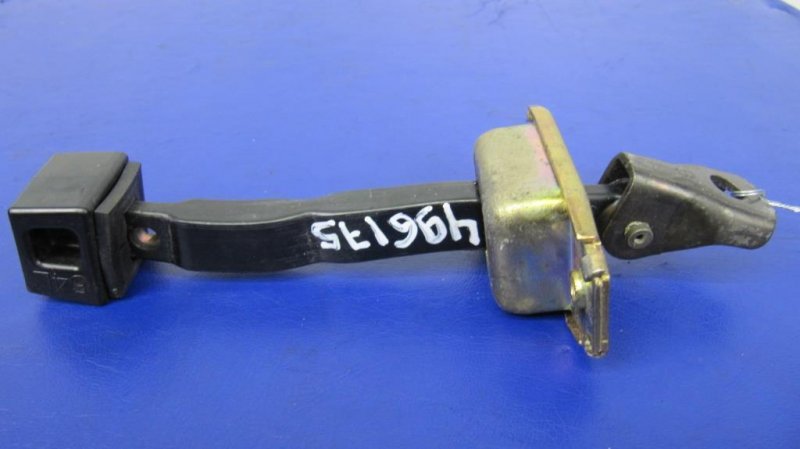 Ограничитель двери задний правый MITSUBISHI OUTLANDER XL 05-13