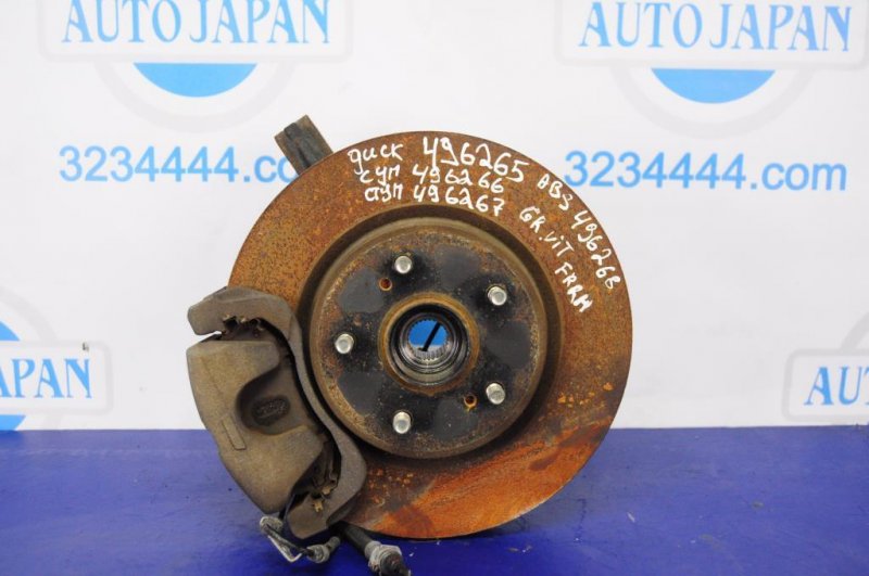 Запчасть тормозной диск передний SUZUKI GRAND VITARA 05-15 Б/У Тормозной диск передний SUZUKI GRAND VITARA 05-15 Б/У