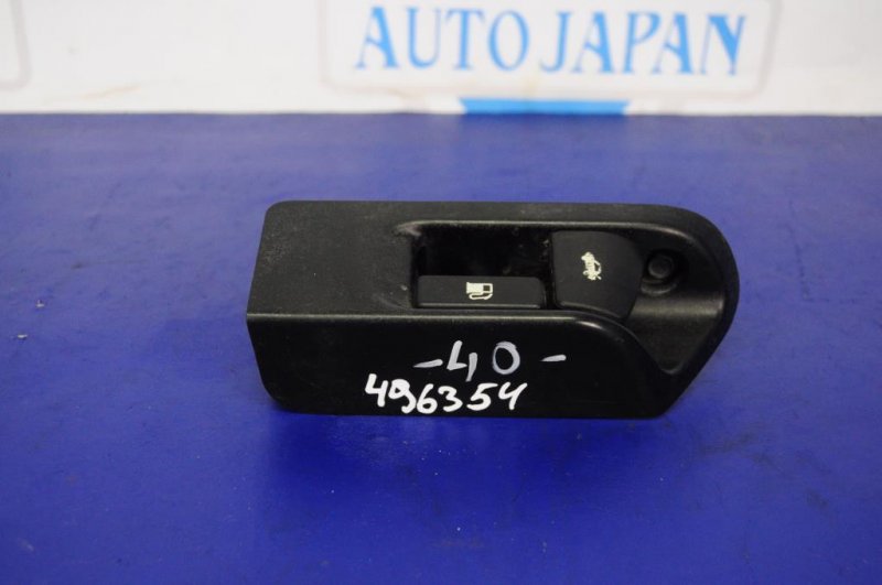 Ручка открывания бензобака TOYOTA CAMRY 40 06-11 64606-33020 Б/У