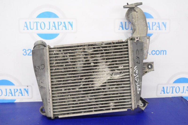 Радиатор интеркулера MAZDA CX-7 06-12 L33X-13-565A Б/У