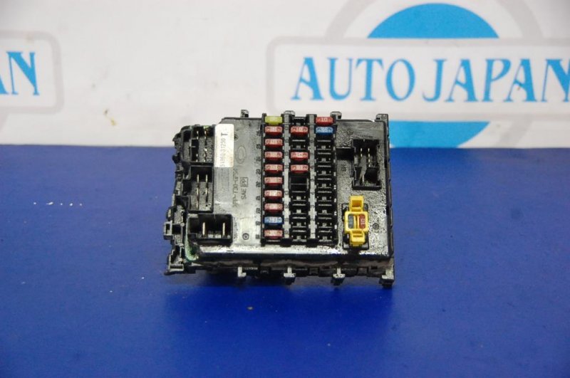 Блок предохранителей салон NISSAN ALMERA 03-09 24350-95F0D Б/У