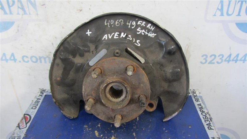 Кулак поворотный передний правый AVENSIS 03-08 Кулак поворотный передний правый AVENSIS 03-08