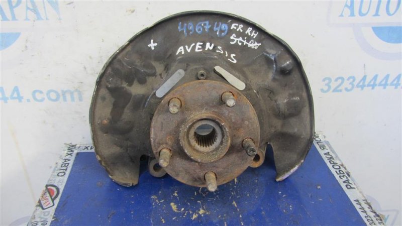Кулак поворотный передний правый TOYOTA AVENSIS 03-08 Кулак поворотный передний правый TOYOTA AVENSIS 03-08