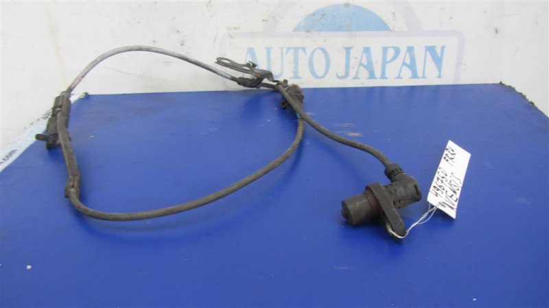 Датчик ABS передний правый TOYOTA AVENSIS 03-08 89542-20170 Б/У