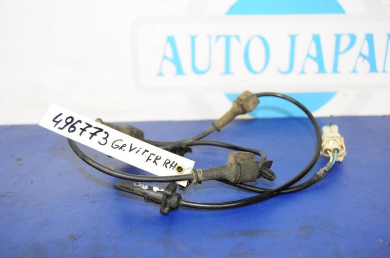 Датчик ABS передний правый SUZUKI SX4 06-13 Б/У