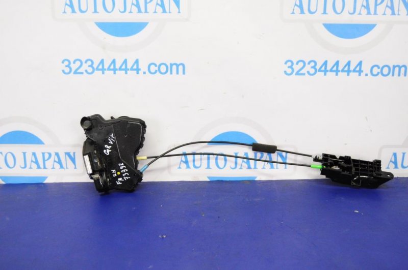 Запчасть замок двери передний правый SUZUKI GRAND VITARA 05-15 82210-65J71 Б/У Замок двери передний правый SUZUKI GRAND VITARA 05-15 82210-65J71 Б/У