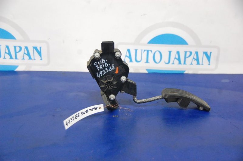 Запчасть педаль газа SUBARU TRIBECA B10 07-13 36010XA020 Б/У Педаль газа SUBARU TRIBECA B10 07-13 36010XA020 Б/У