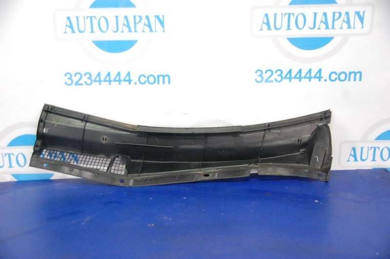 Пластик под лобовое стекло / Жабо правый SUBARU TRIBECA B10 07-13