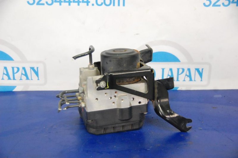 Блок ABS TRIBECA B10 07-13