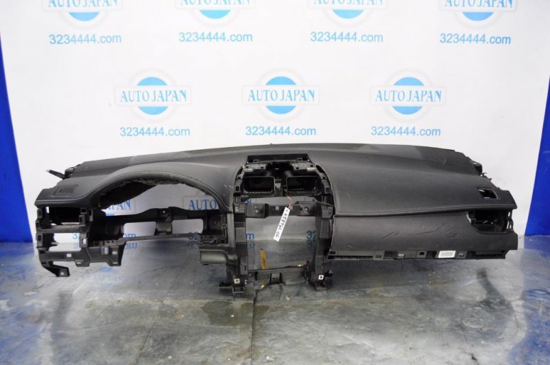 Запчасть торпедо TOYOTA CAMRY 50 12-15 55301-06260-C0 Б/У Торпедо TOYOTA CAMRY 50 12-15 55301-06260-C0 Б/У