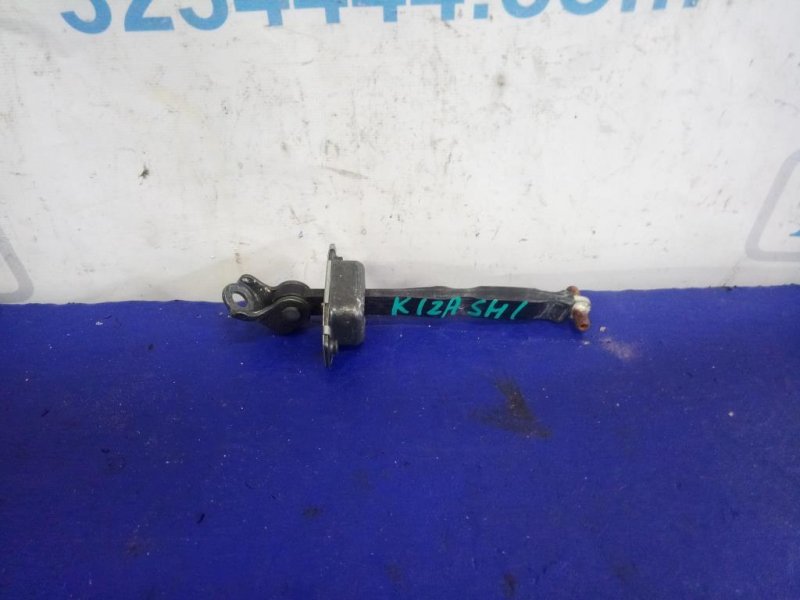 Ограничитель двери передний правый KIZASHI 09-14