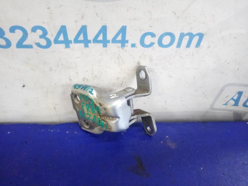 Петля двери нижняя передняя правая SUZUKI KIZASHI 09-14 69320-63J00 Б/У