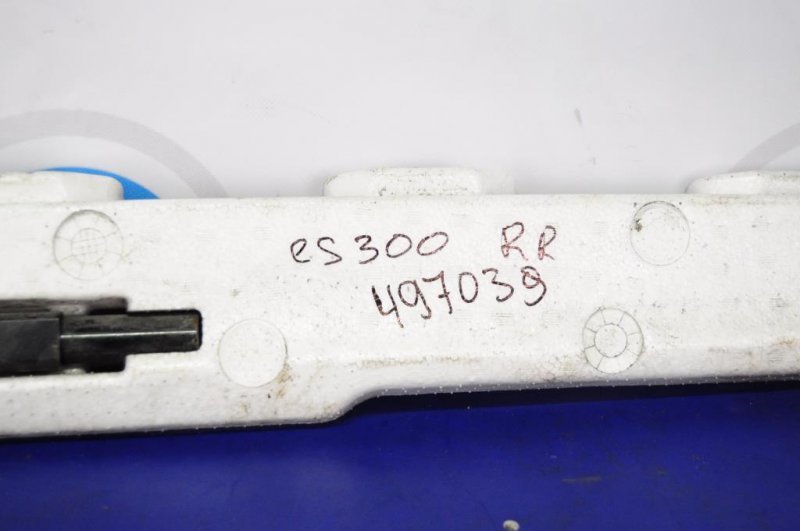 Наполнитель бампера передний ES300 ES330 01-06 Наполнитель бампера передний ES300 ES330 01-06