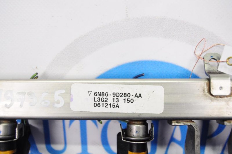 Форсунка топливная MAZDA 6 GG 02-07