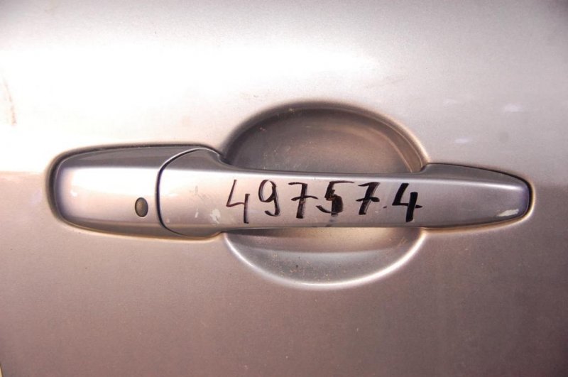 Ручка двери наружная передняя правая 6 GG 02-07