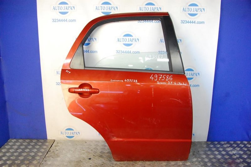 Стекло двери заднее правое SUZUKI SX4 06-13 8454180J00 Б/У
