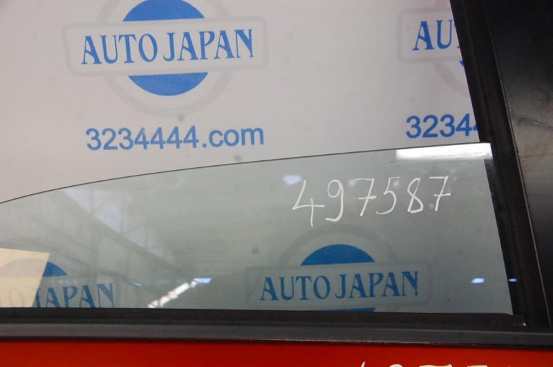 Стекло двери заднее правое SX4 06-13