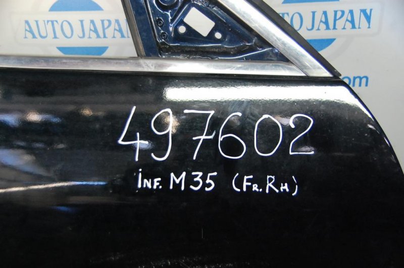 Дверь передняя правая M35/M45 04-10 Дверь передняя правая M35/M45 04-10