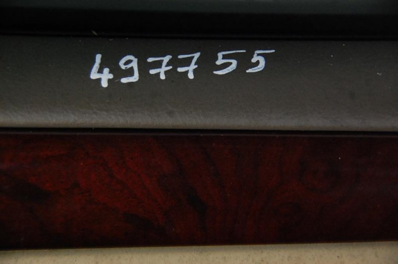 Дверь задняя правая ES300 ES330 01-06