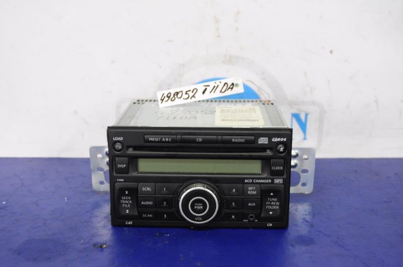 Магнитола NISSAN TIIDA/VERSA C11 04-11 28185-EM33A Б/У