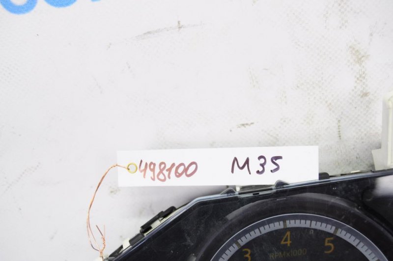 Панель приборов M35/M45 04-10 Панель приборов M35/M45 04-10