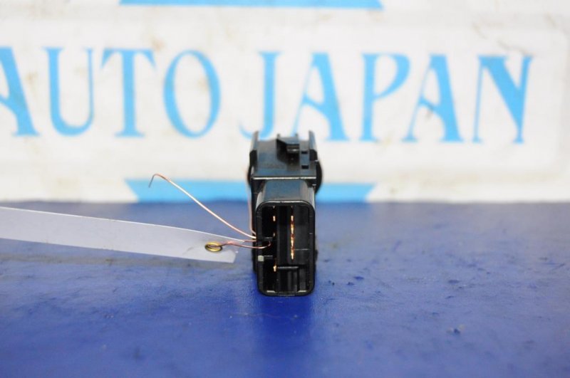 Кнопка аварийной сигнализации MATRIX 02-08 Кнопка аварийной сигнализации MATRIX 02-08