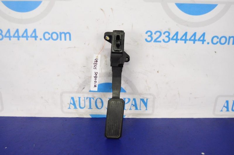 Педаль газа TOYOTA SEQUOIA 08-17 78110-0C011 Б/У