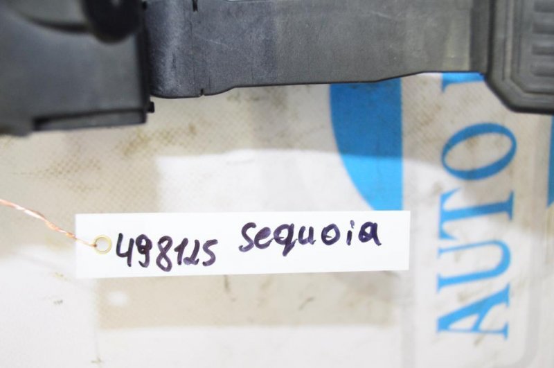 Педаль газа TOYOTA SEQUOIA 08-17