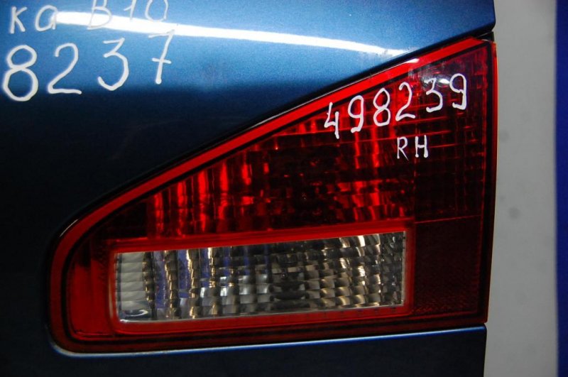 Крышка багажника SUBARU TRIBECA B10 07-13