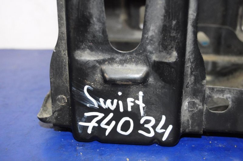 Полка аккумулятора SWIFT 04-11