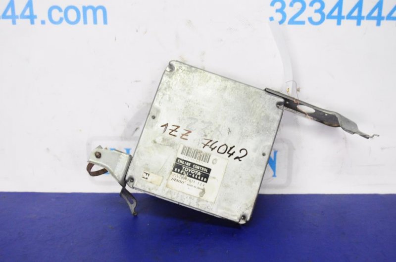 Блок управления двигателем TOYOTA AVENSIS 03-08 89661-44480 Б/У