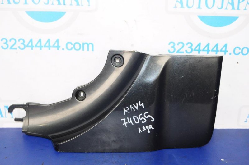 Накладка крышки багажника правая TOYOTA RAV4 05-12 76805-42010-C0 Б/У