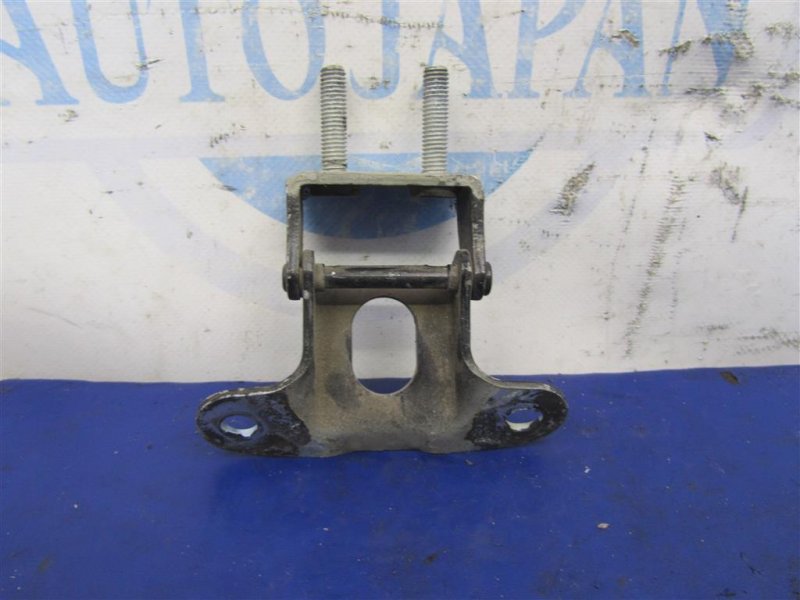 Петля крышки багажника правая MDX (YD2) 06-13 YD2 Петля крышки багажника правая MDX (YD2) 06-13 YD2