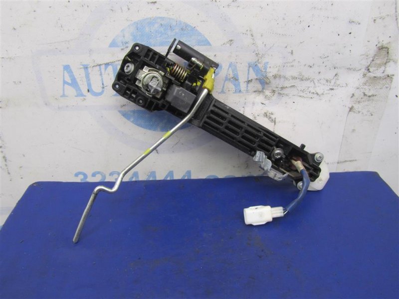 Ручка двери наружная передняя левая TOYOTA PRIUS - 20 03-11 Ручка двери наружная передняя левая TOYOTA PRIUS - 20 03-11