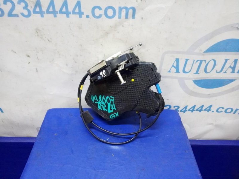 Замок двери задний левый LEXUS GX470 02-09 6906060090 Б/У