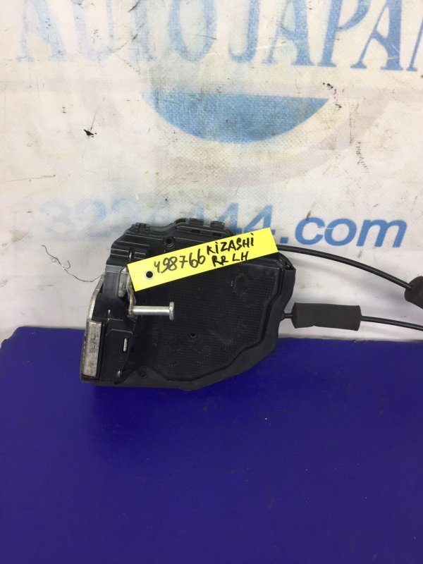 Запчасть замок двери задний левый SUZUKI KIZASHI 09-14 82350-57L13 Б/У Замок двери задний левый SUZUKI KIZASHI 09-14 82350-57L13 Б/У