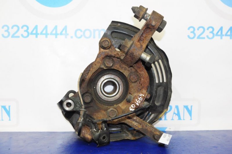 Ступица передняя правая MITSUBISHI GALANT 03-12 3885A016 Б/У