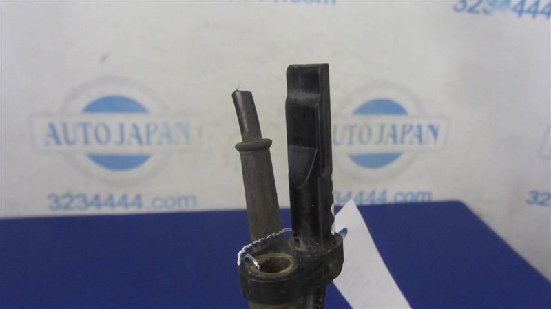 Датчик ABS передний левый INFINITI M35/M45 04-10 Датчик ABS передний левый INFINITI M35/M45 04-10