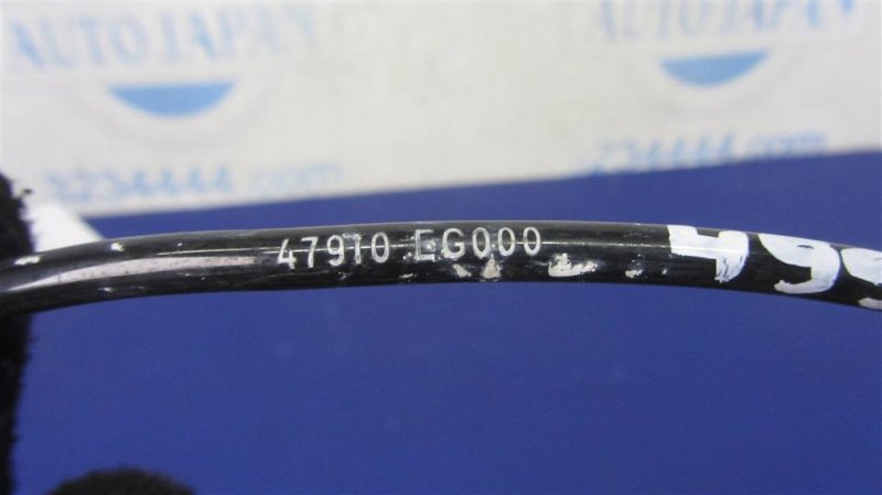 Датчик ABS передний левый M35/M45 04-10 Датчик ABS передний левый M35/M45 04-10