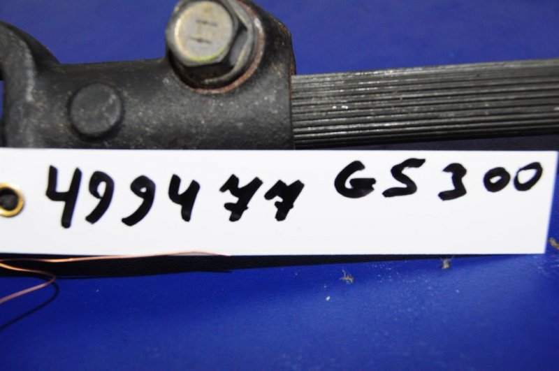 Рулевой карданчик GS350 GS300 05-11