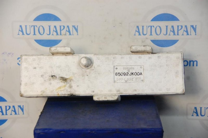 Наполнитель бампера задний правый INFINITI G25/G35/G37/Q40 06-14